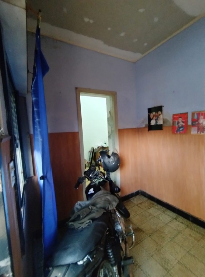 Casa con local en Barrio Belgrano