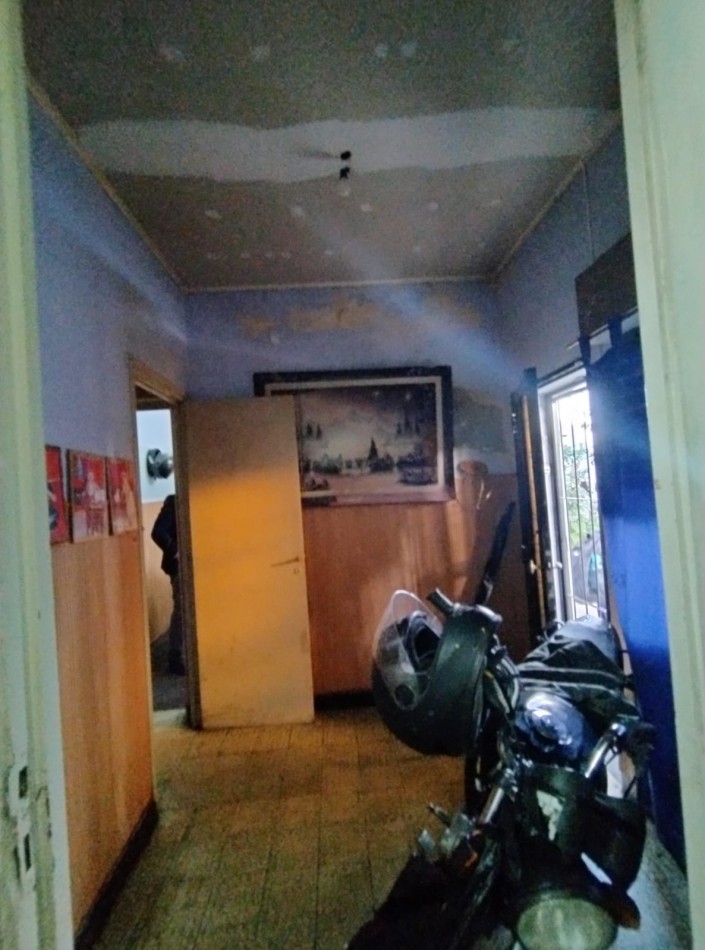 Casa con local en Barrio Belgrano