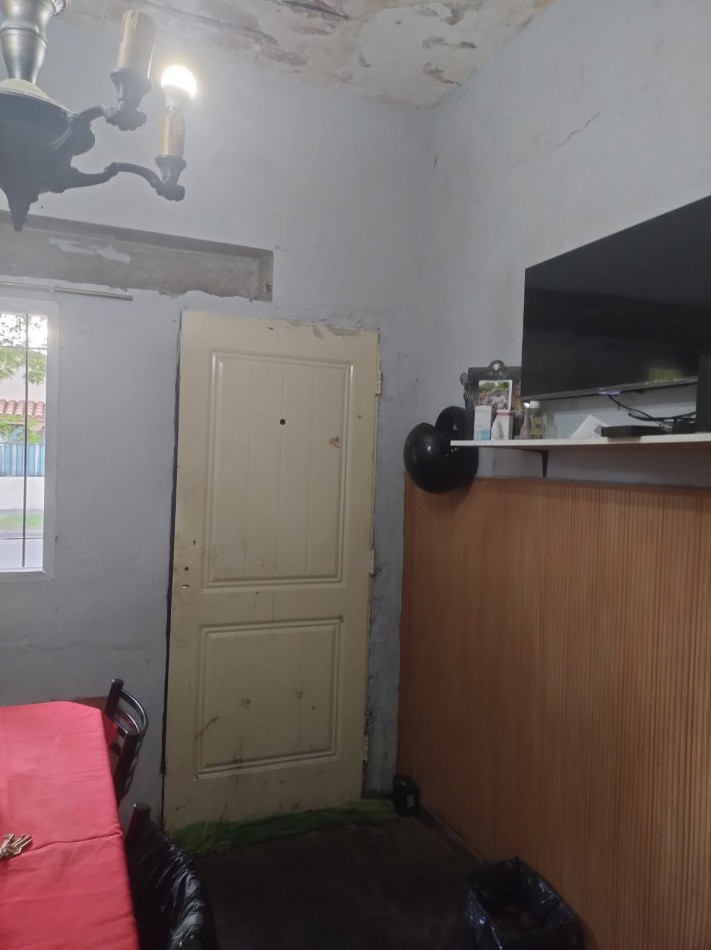 Casa con local en Barrio Belgrano