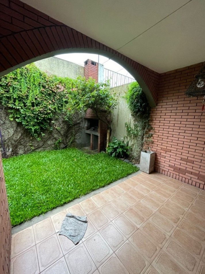 Casa al frente