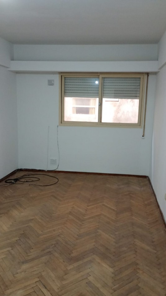 URQUIZA 1056 07-04