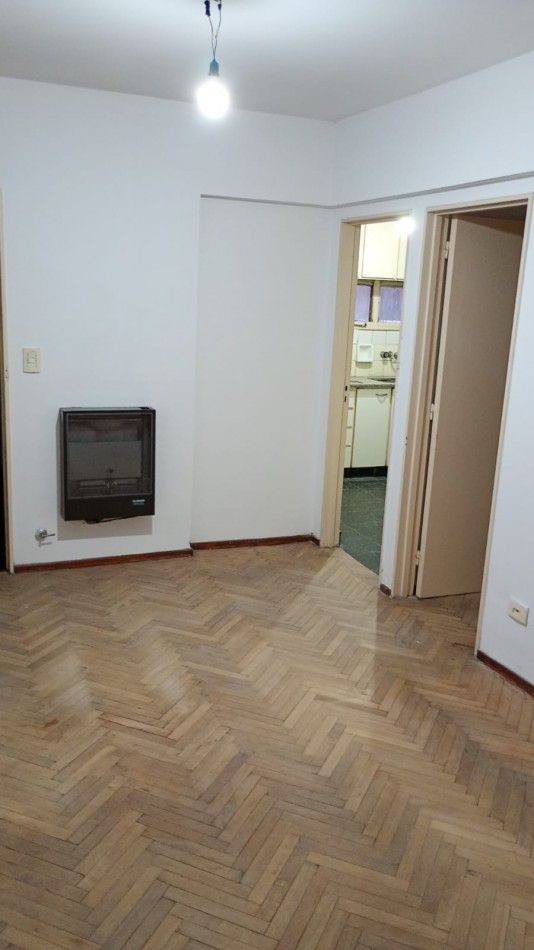 URQUIZA 1056 07-04