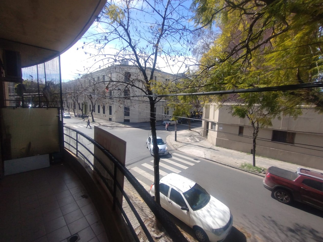 Un dormitorio Abasto