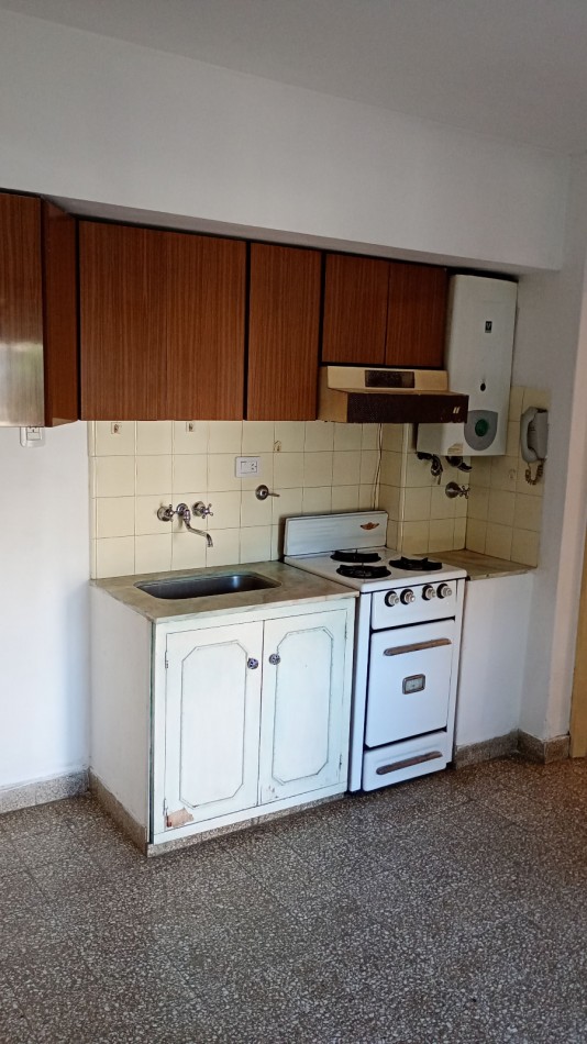 COCHABAMBA 886 01-04