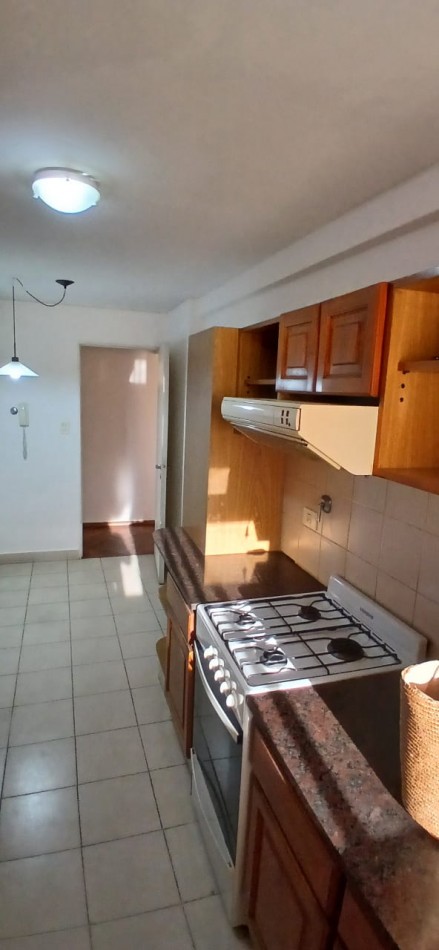 DEPARTAMENTO CENTRICO 2 DORMITORIOS EN ALQUILER 