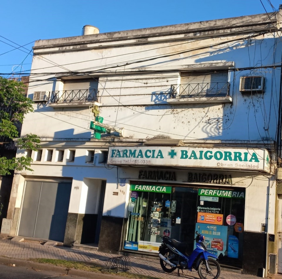 Casa con Local en zona comercial Zona Norte