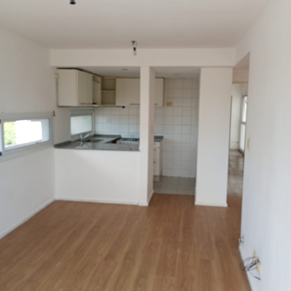 AV FRANCIA 1658 07-03 - DEPARTAMENTO 1 DORMITORIO (ZONA FACULTAD MEDICINA UNR)