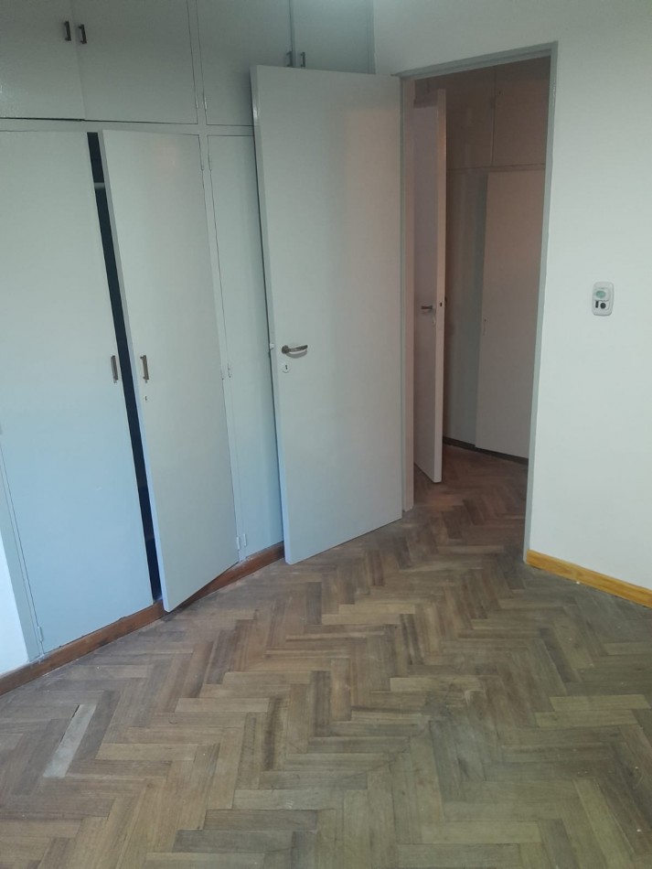 DEPARTAMENTO 1 DORMITORIO POR ESCALERAS - 3 DE FEBRERO 875