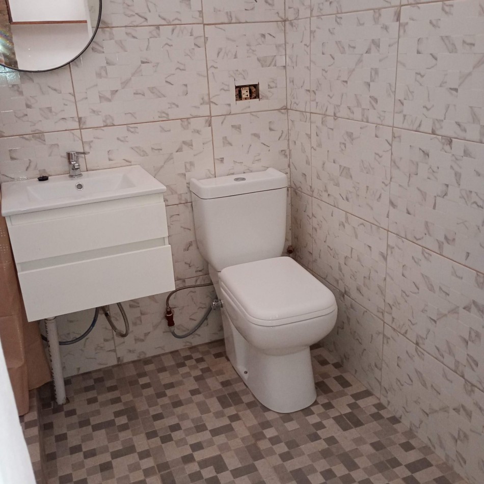 GRAN PROPIEDAD DE 8 DORMITORIOS Y 6 BAÑOS 