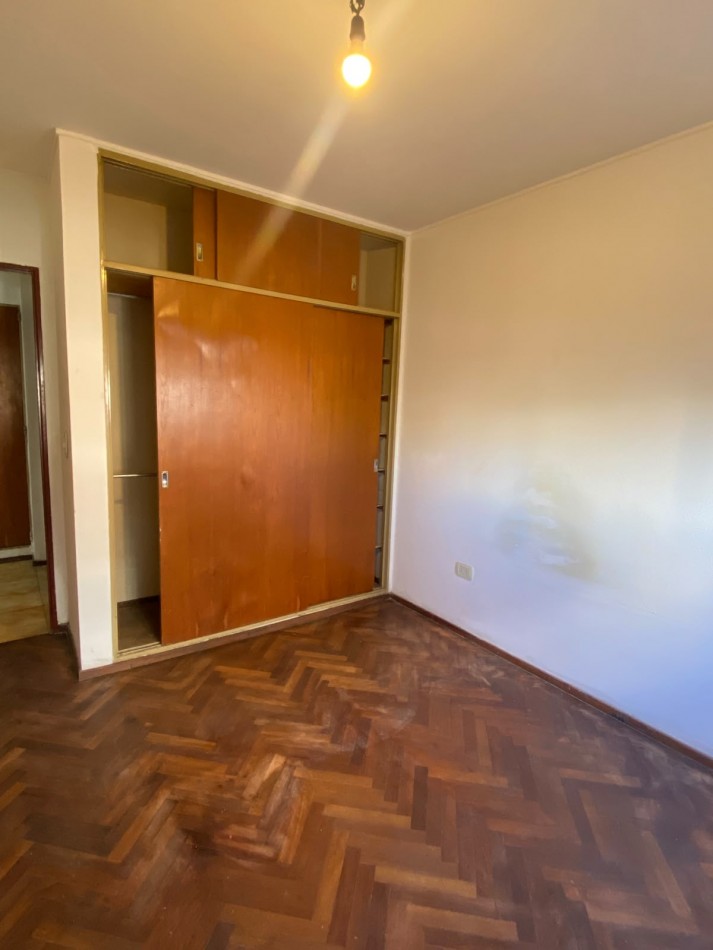 DEPARTAMENTO ZEBALLOS 856 04-02
