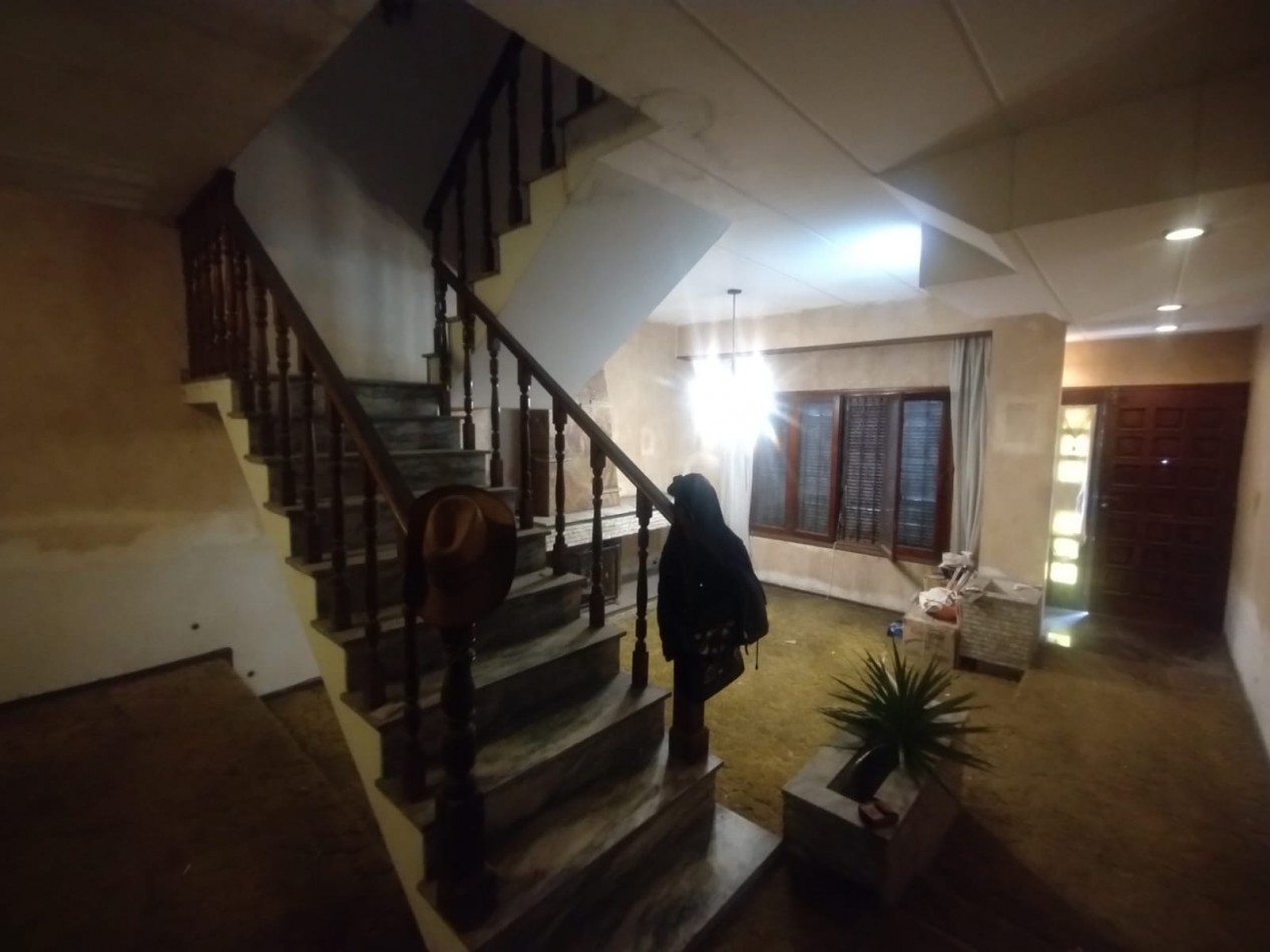 Casa 3-4 dormitorios zona sur 