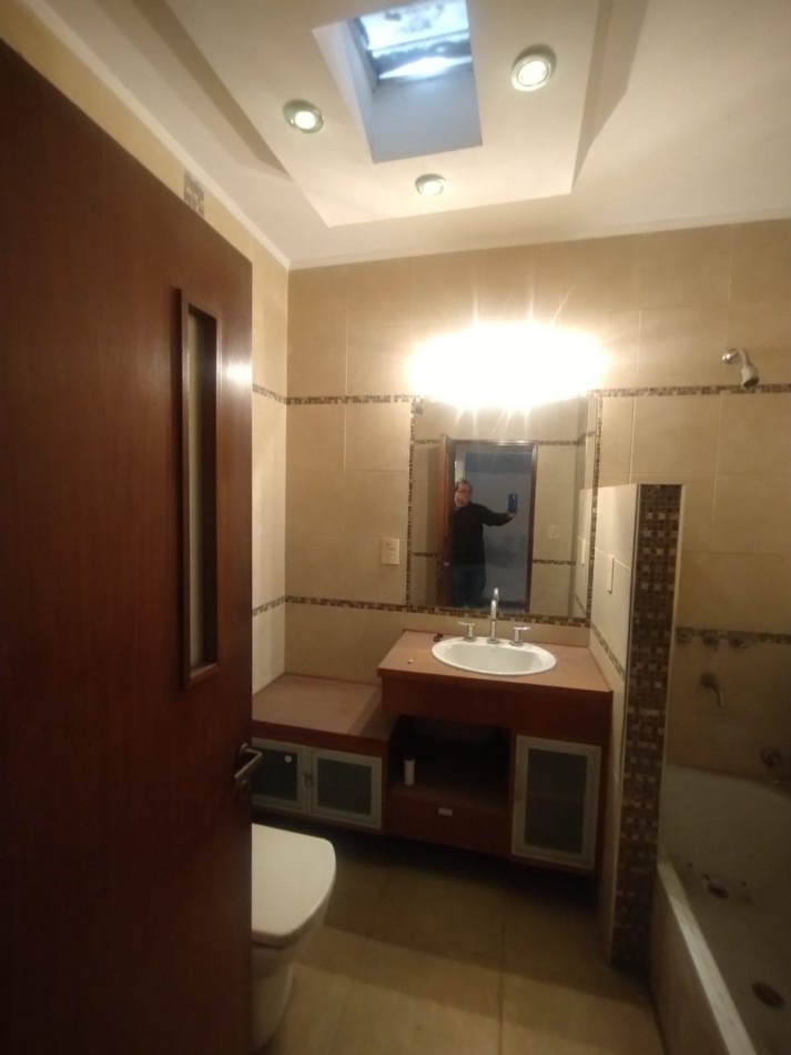 Casa 3-4 dormitorios zona sur 