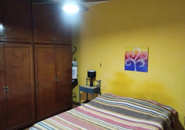Departamento pasillo 3 dormitorios  con cochera